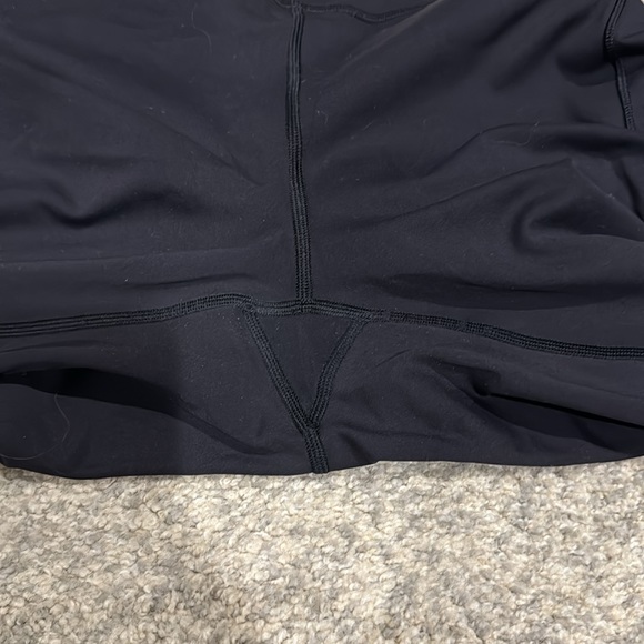 Lululemon In Movement - Picture 4 of 7